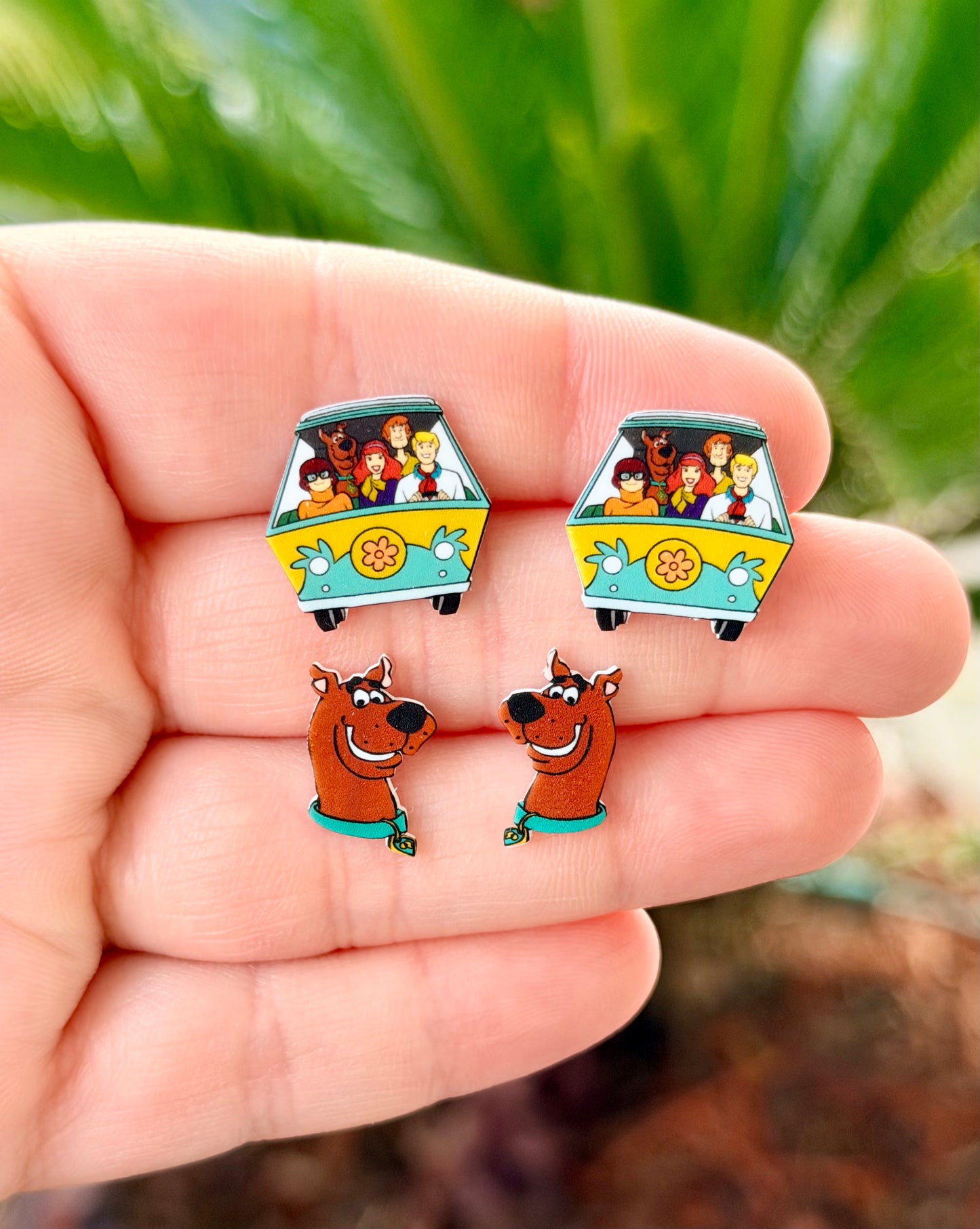 Scooby and the Gang Earrings